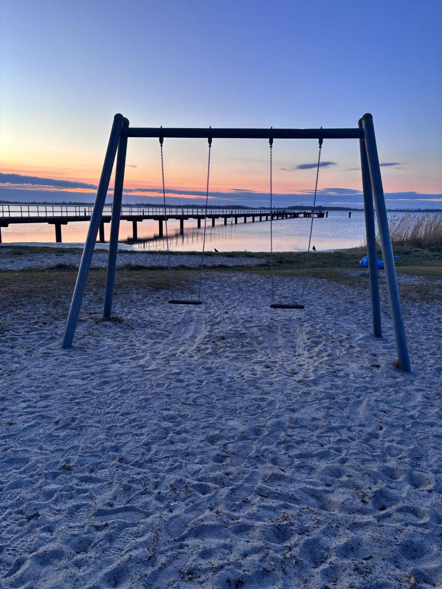 App 8O Grosser Tag Am Meer Mit Wasserblick Dranske Ngoại thất bức ảnh